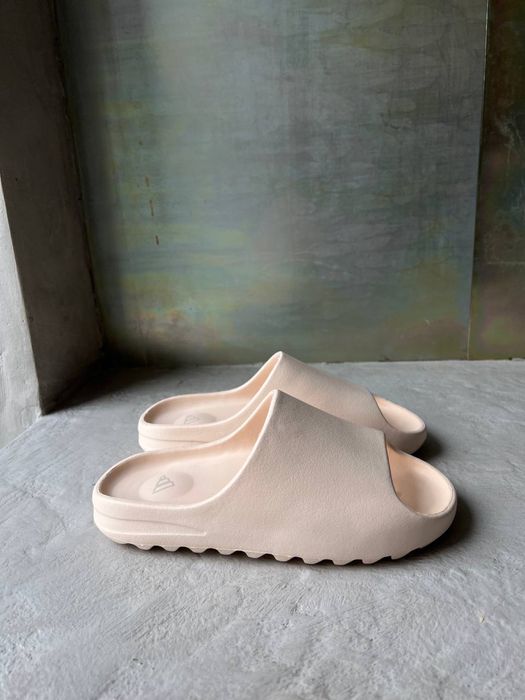 Klapki Yeezy Slide bone white 36-45