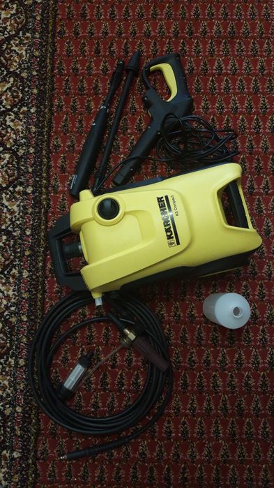 Минимойка высокого давления Karcher K5 Compact.
