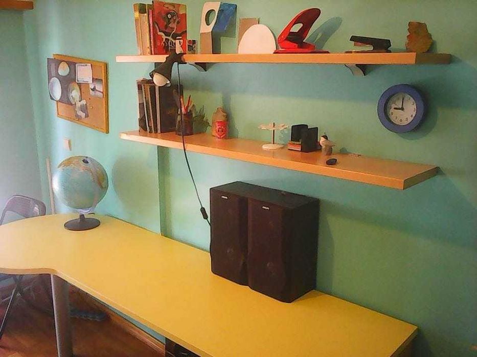 Conjunto de móveis para quarto de criança/ jovem