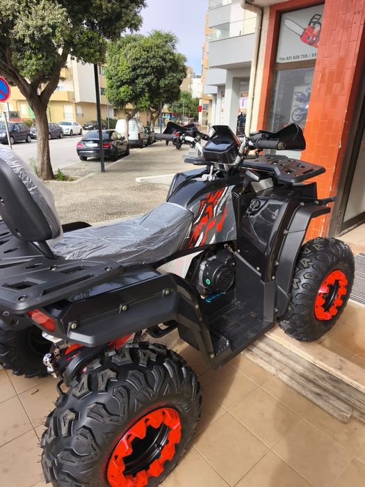 Moto 4 nova 180cc para 2 pessoas