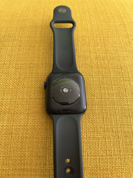 Apple Watch SE Gen. 2 44 mm