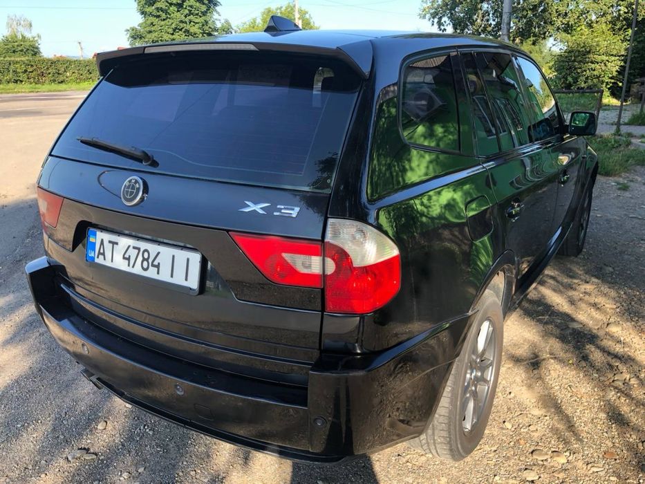BMW X3 3.0d для військового