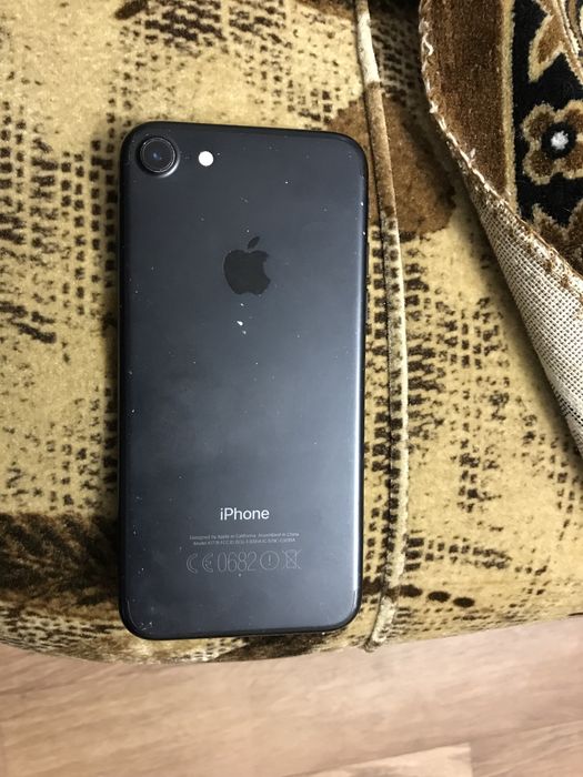 Айфон 7, 32гб, акб 76%