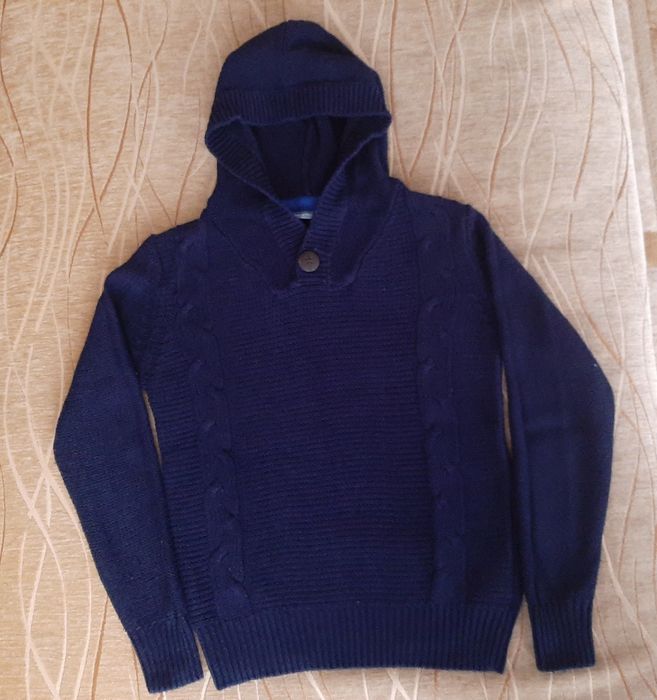 Sweterek granatowy z dzianiny Pepperts r.134-140