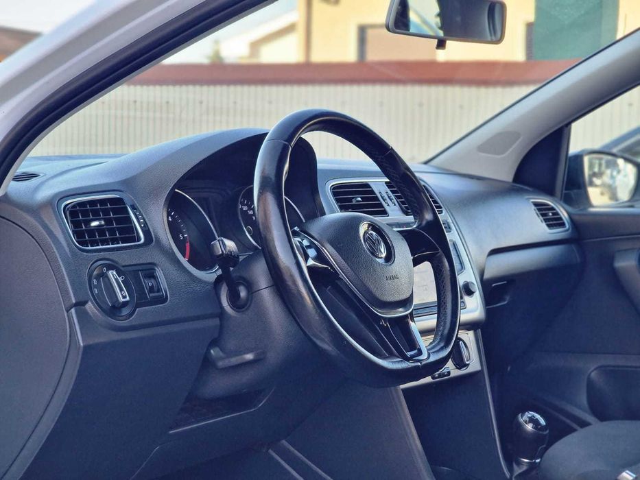 VOLKSWAGEN POLO 1.4TDI 75Cv