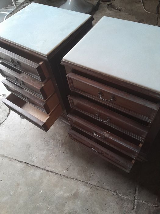 2 Mesas  de cabeleireiro com pedras de mármore