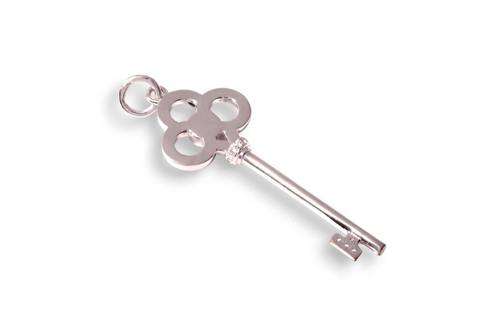 Кулон «Ключик» из белого золота с бриллиантами