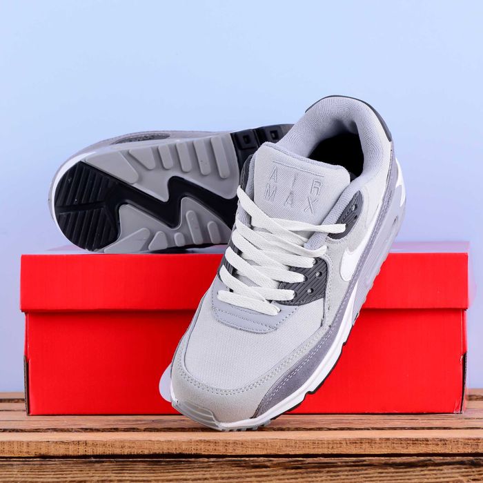(2010) Кросівки Nike Air Max 90 сірий колір (37-41)