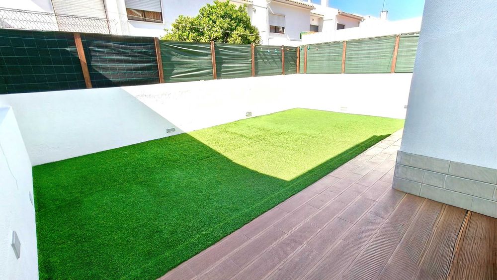 Moradia T4 Renovada Moita