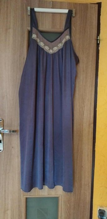 Fioletowa koszula do spania dla każdej kobiety