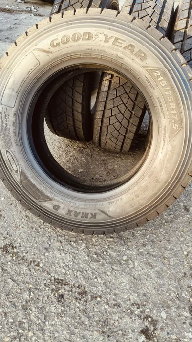 Opony napęd 215/75r17.5 Goodyear Kmax D NOWE