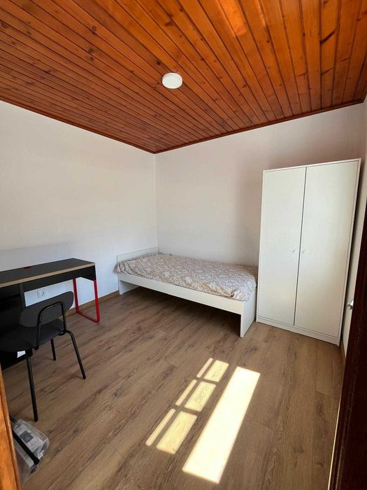 Quarto para arrendamento