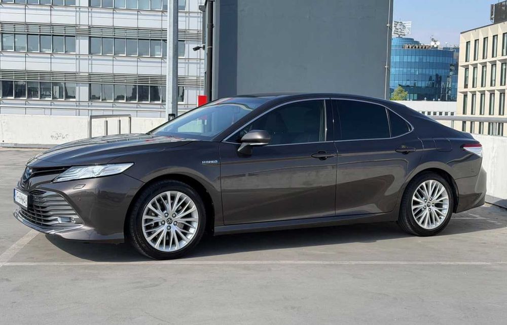Toyota Camry 2.5 Hybrid
