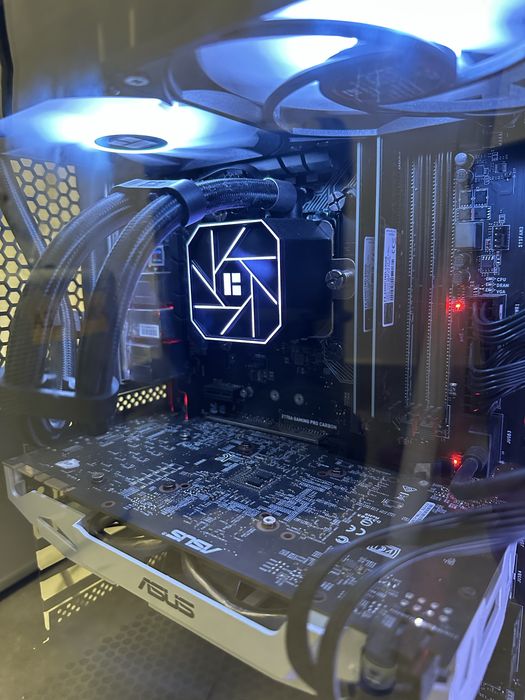 Desktop gaming