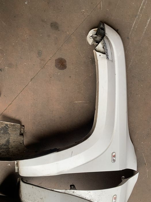 Capô e Guarda lamas VW Amarok