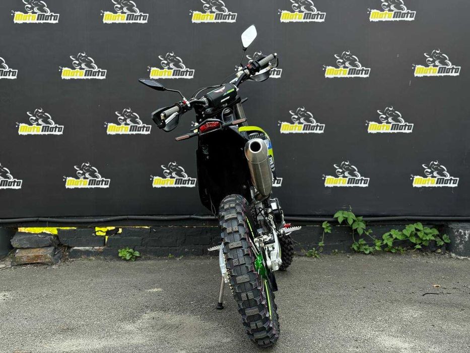 Мотоцикл ZUUMAV S8 Pro