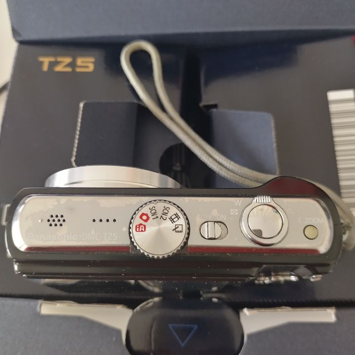 Máquina fotográfica Lumix TZ5