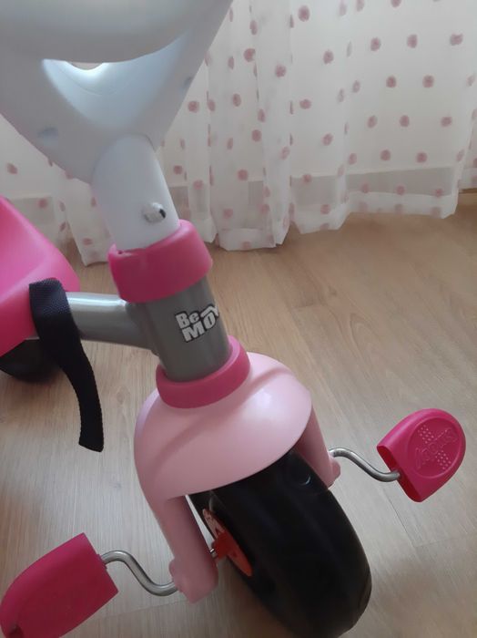 Triciclo menina muito bom estado
