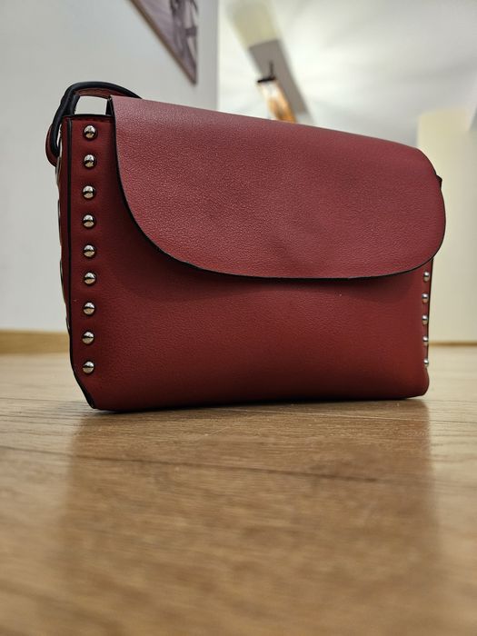 Torebka,listonoszka, mini 15×21cm, czerwona