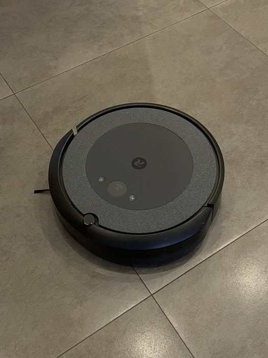 Roomba iRobot i5