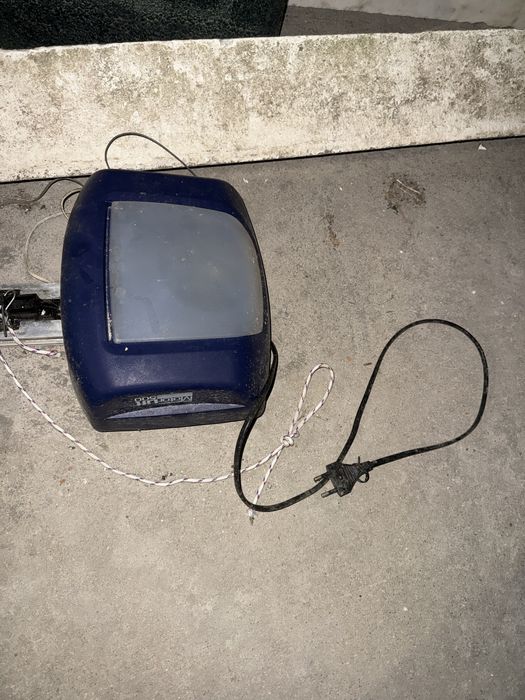 Motor de portão garagem