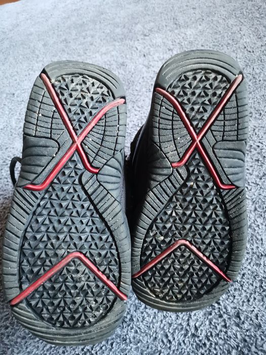 Buty snowboardowe 32.5