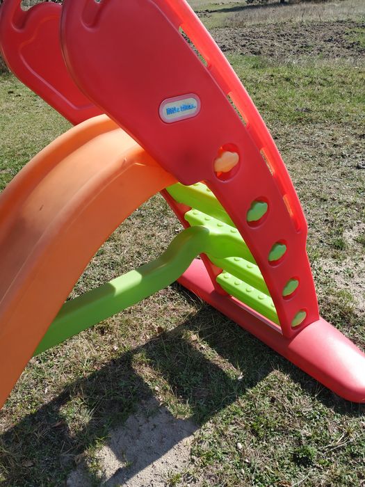 Duża składana zjeżdżalnia little tikes