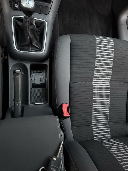 Sprzedam volkswagen golf 5 plus