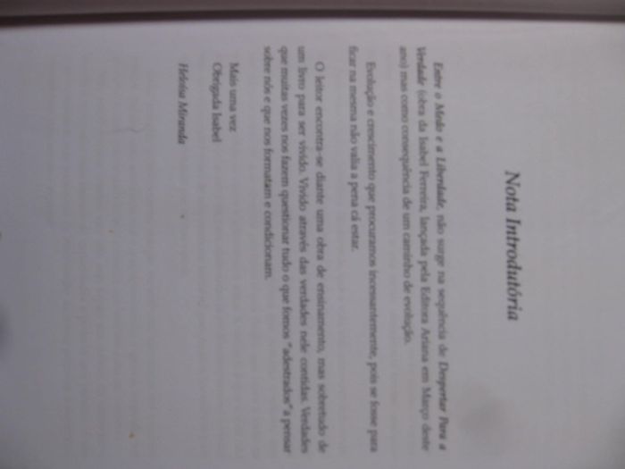 Entre o Medo e a Liberdade de Isabel Ferreira