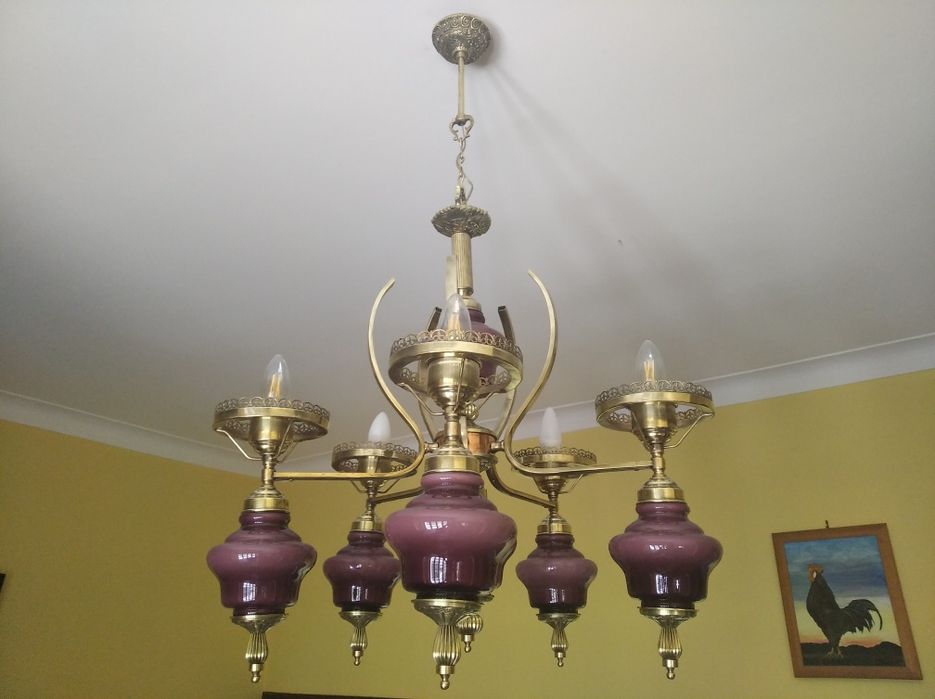 candeeiro restaurado era 120 agora 90€