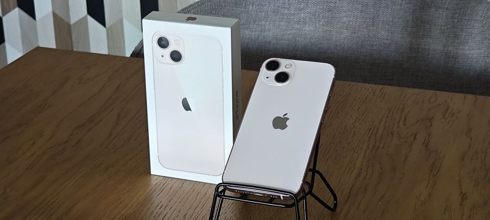 iPhone 13 Pudrowy róż - Komplet