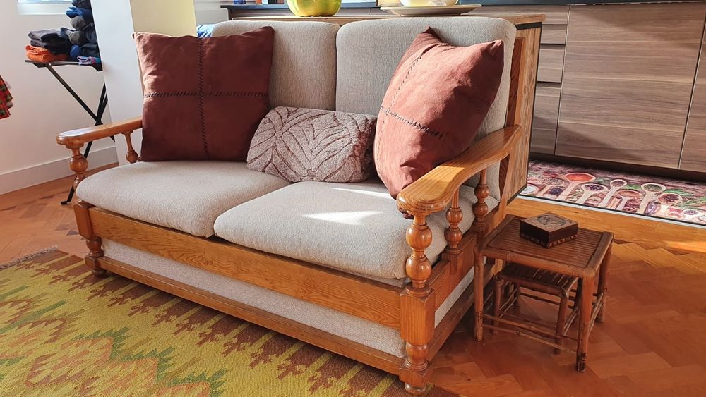 Sofá cama em bom estado