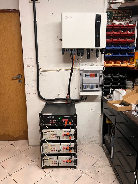 Magazyn Energii  10KWH + Solis S6-EH3P10K-H-EU