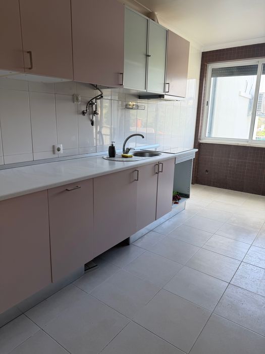 T2 com terraço em Loures