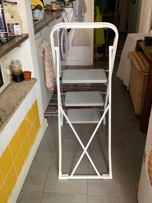 Escadote muito sólido 3 degraus Rayen