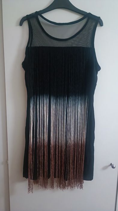 Vestidos variados p/ senhora apenas  3€ cada (todos 10€)