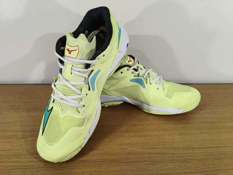 Buty męskie halówki Mizuno Wave Lightning Z8 roz. 43