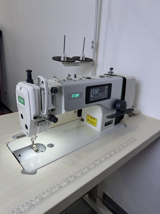 Máquina de Costura Industrial Zoje A8000-D4-TP/02
