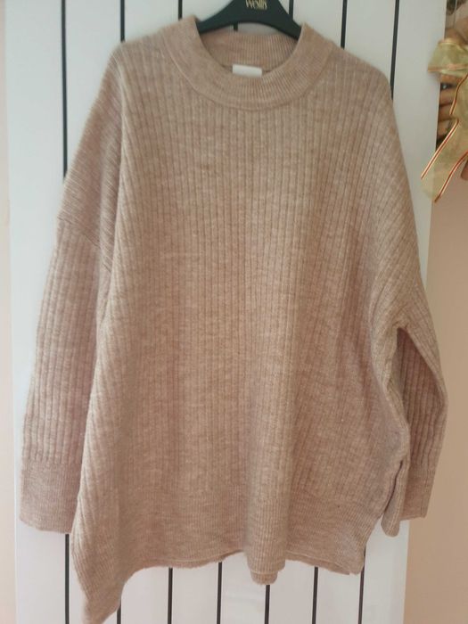 Beżowy mięciutki sweter H&M r. XXL