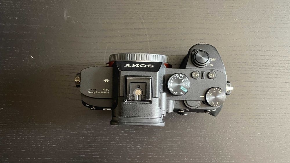 Sony A7III + Acessórios