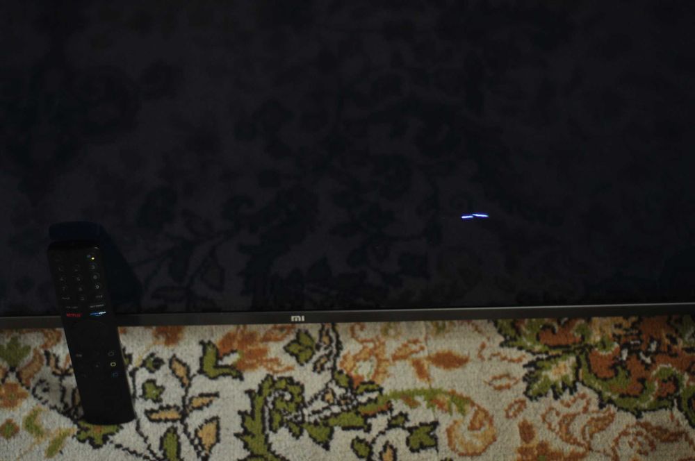 Smart tv Xiaomi L43M5-5ASP 43 polegadas para peças ou reparação