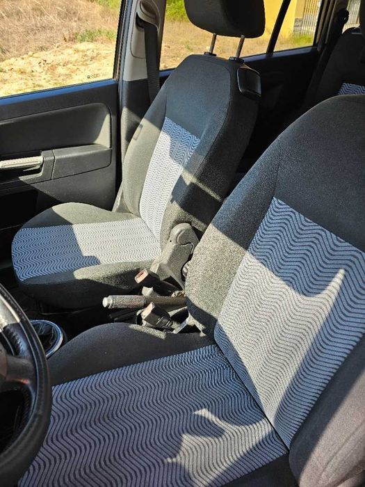 Ford Fusion 1.2 Gasolina (Matricula de Novembro 2008)