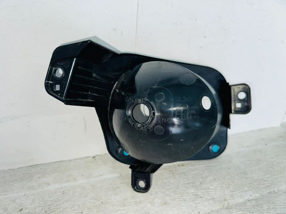 Farol de Nevoeiro Esquerdo Fiat 500 II Elétrico - 2007 / 2024