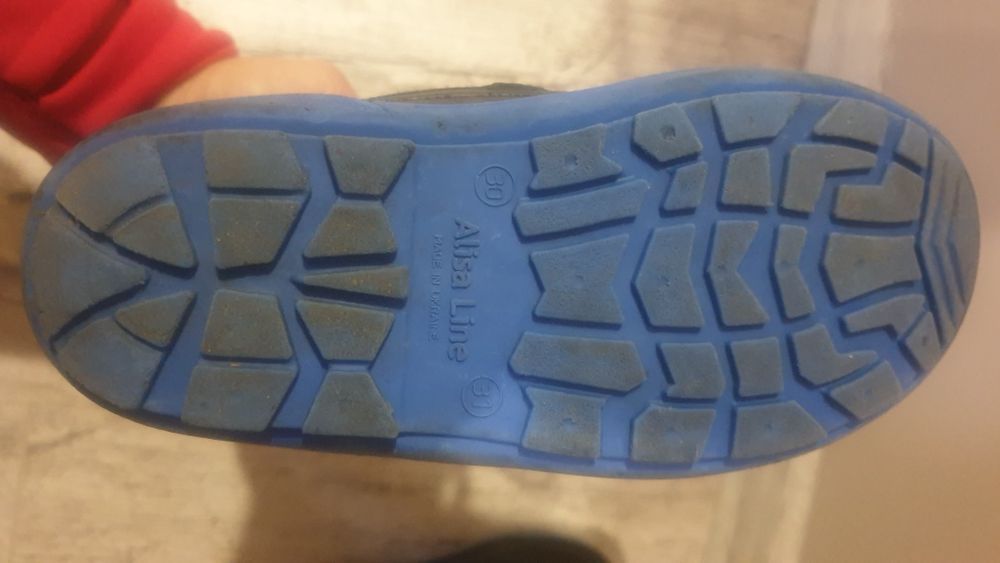 Зимние сапожки на мальчика