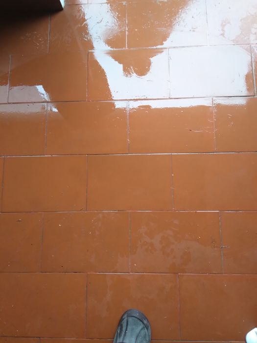 Mosaico vermelho PROCURO. 20x30