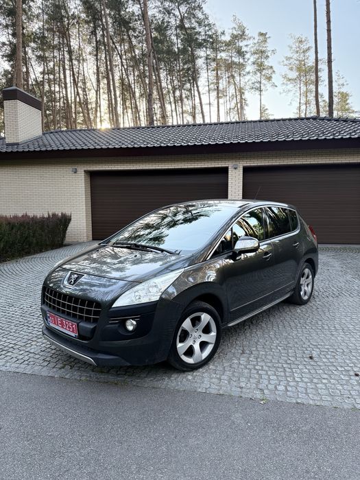 Продам Пежо 3008 1,6 дизель
