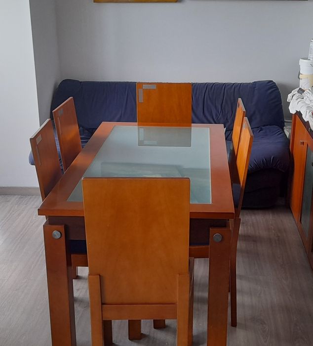 Mesa de sala com vidro