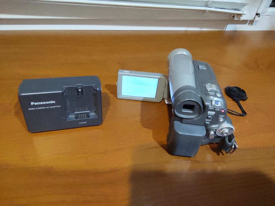 Видеокамера Panasonic NV-GS35  SD, MiniDV