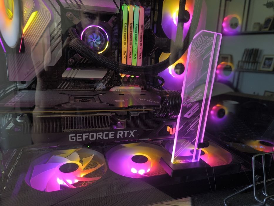 Vendo gráfica ASUS TUF 3070 Ti GAMING OC