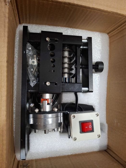 Maquina de descascar fio eletrica com motor